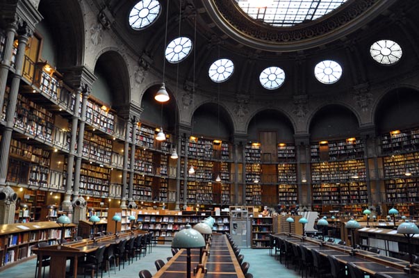 【賽數(shù)案例】賽數(shù)掃描設(shè)備憑借業(yè)界領(lǐng)先的技術(shù)，成為法國(guó)國(guó)家圖書(shū)館珍貴紙質(zhì)文獻(xiàn)數(shù)字化利器